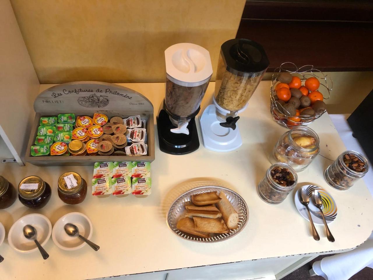 Hotel De Paris Châtel-Guyon Zewnętrze zdjęcie